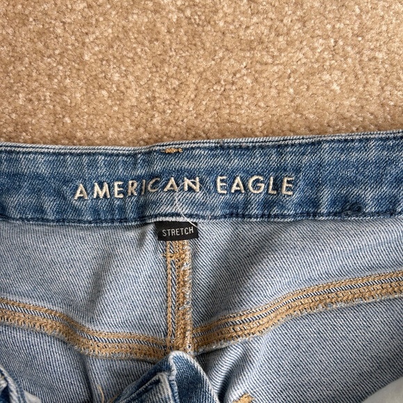 American Eagle Curvy Mom Jean Size 10 - Picture 2 of 10